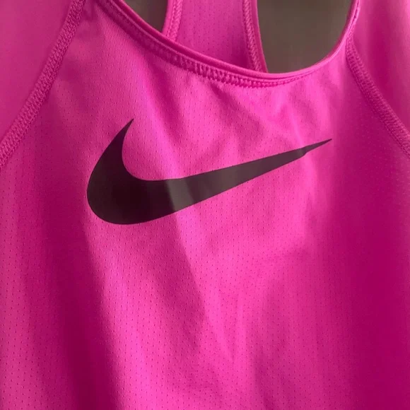 Nike Pink Relaxed Fitted Tank Top - Picture 2 of 4